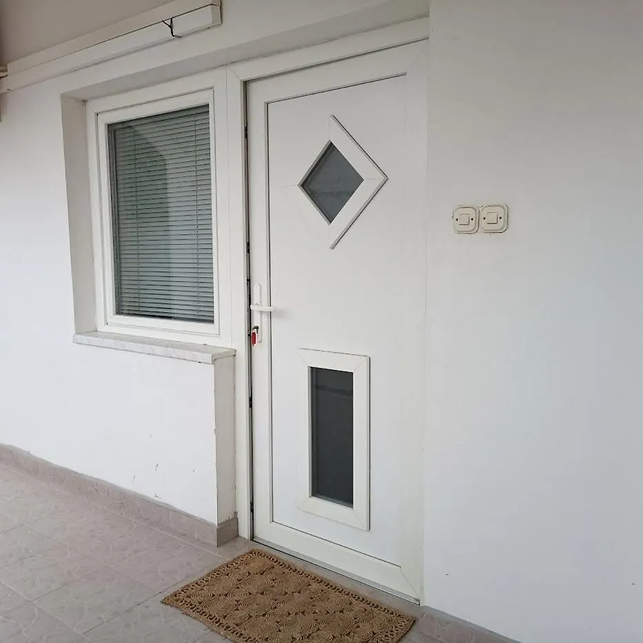 Apartment Apartmani Cuk Krusevo  Croatia